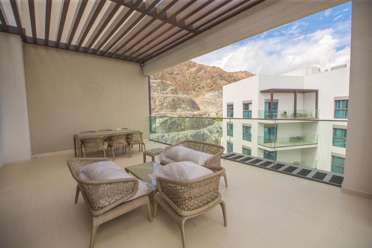 Al Aqah Luxury Apartment W/ Sea Views At Address Residences フジャイラ エクステリア 写真